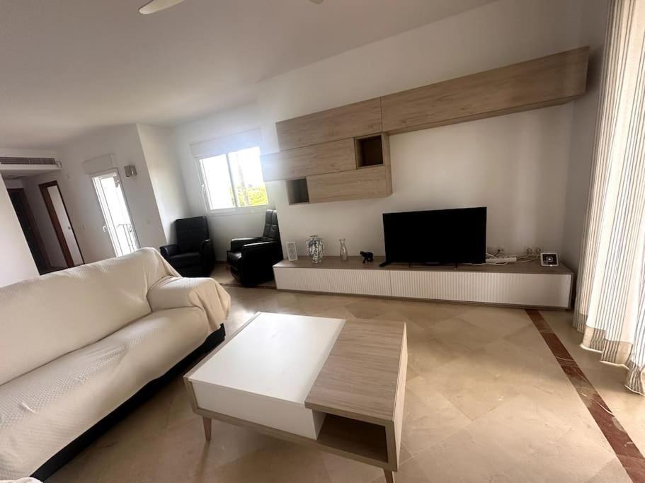 Costalita Beach Apartamento En إِستيبونا المظهر الخارجي الصورة